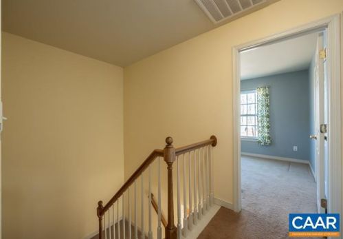 2286 Ridge Rd, Bybee VA  22963-4006 exterior