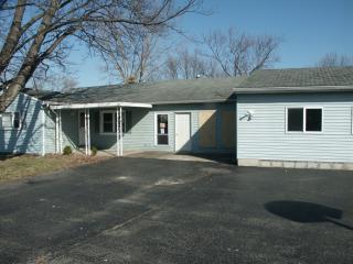 1320 Brownleaf Rd, Columbus, OH 43223-3811
