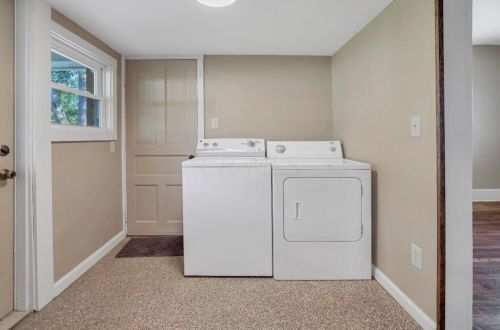 18602 Laurel St, Laurelville OH  exterior