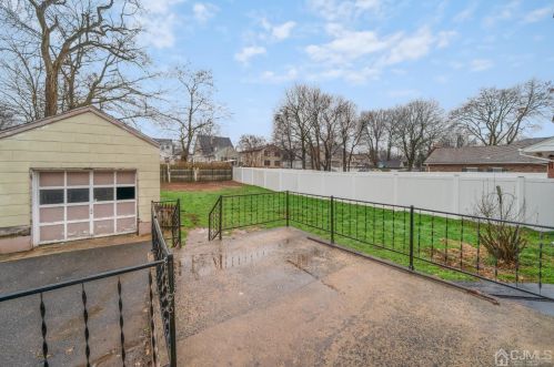 723 1st St, Green Brook, NJ 08812-1036