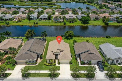 317 North Shore Blvd, Fort Pierce, FL 34986-1773