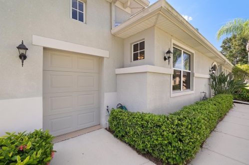 2418 Sifield Greens Way, Ruskin, FL 33573-7162