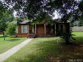 1025 Kiser Dairy Rd, Dallas, NC 28034-9458