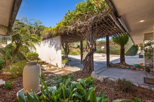 3335 Starline Dr, Palos Verdes Estates CA  90275-6310 exterior