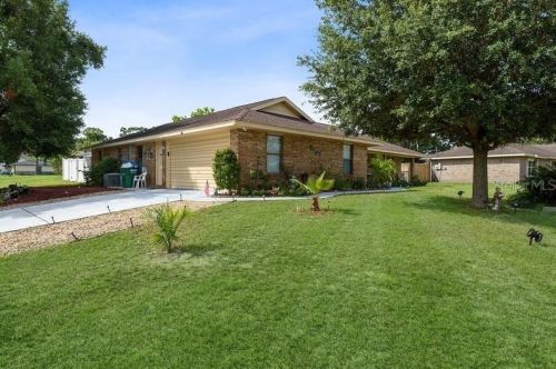 3185 Canterbury St, Deltona, FL 32738-6970