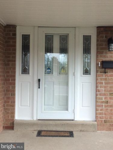 128 Glenn Oak Rd, Norristown, PA 19403-2963