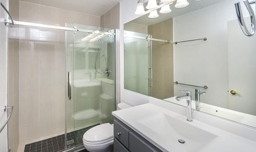 711 Portwalk Pl, Redwood City CA  94065-1811 exterior