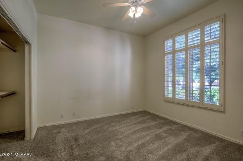 2570 Castle Rock Dr, Tucson AZ exterior