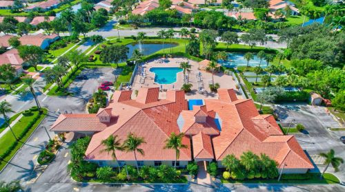 6169 Lake Hibiscus Dr, Delray Beach FL  33484-4620 exterior