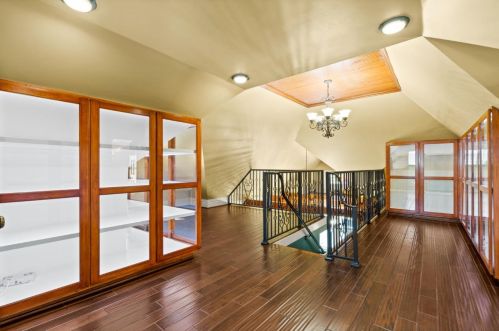 44 7 St, San Jose CA  95112-7401 exterior