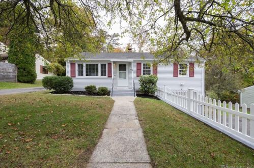 48 Reliance Rd, Plainville CT  06062-1420 exterior