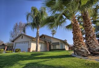 3112 Holbrook St, Bakersfield, CA 93312-3152