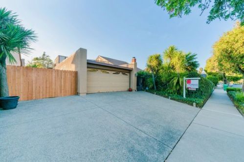 429 Pacific Oaks Rd, Santa Barbara, CA 93117-2910
