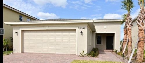 2309 Padova St, Fort Pierce, FL 34986-4377