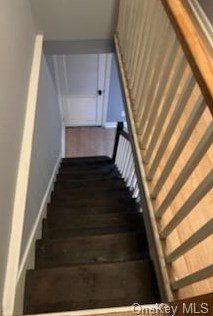 53 Fox Is Rd, Rye Brook NY  10573-5009 exterior