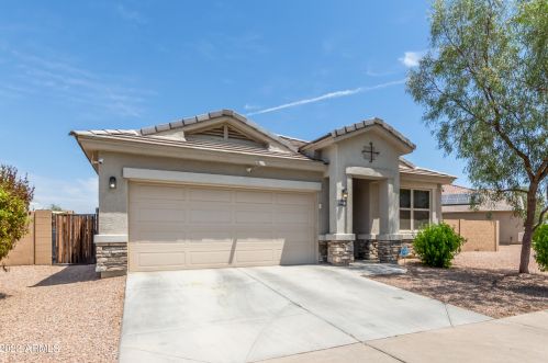 25426 Heathermoor Dr, Buckeye, AZ 85326-2563