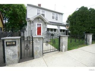 290 Westfield Ave, Bridgeport CT  06606-4132 exterior
