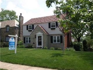 238 Hoodridge Dr, Pittsburgh, PA 15234-1225