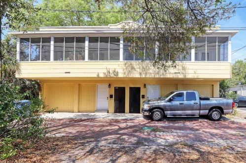 920 16 Ave, Saint Petersburg FL  33707-4113 exterior