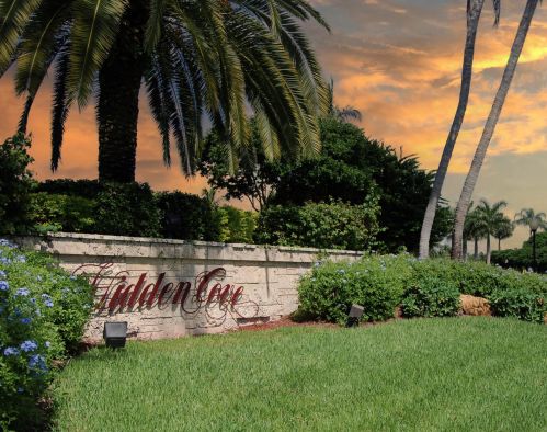 16510 Senterra Dr, Delray Beach FL  33484-6985 exterior