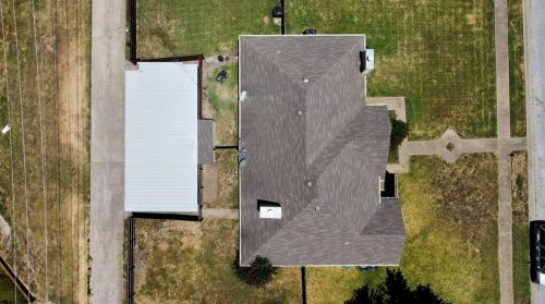 932 Westover Dr, Lancaster TX  75134-3733 exterior
