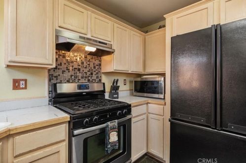 867 9th St, Pismo Beach CA  93433-2737 exterior