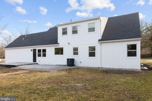 603 Crystal Lake Ave, Tavistock NJ  08033-2711 exterior