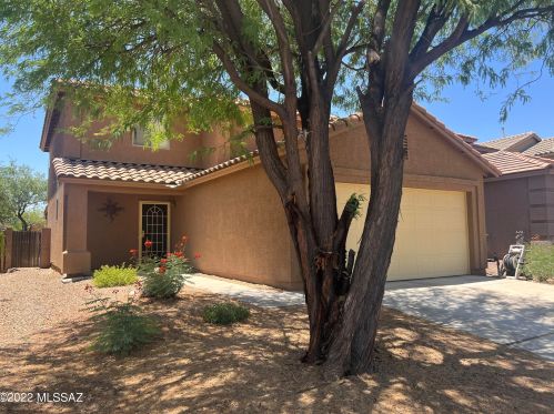 677 Flaming Arrow Dr, Green Valley, AZ 85614-5586