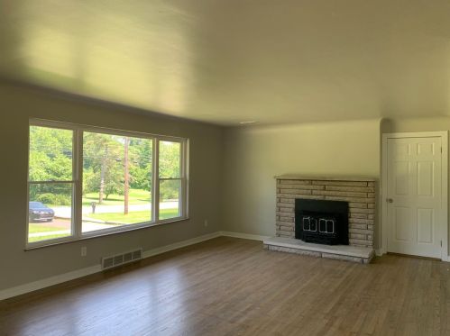 5621 Cleves Warsaw Pike, Cincinnati OH  45238-1935 exterior