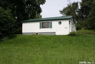 113 Oxbow Rd, Oswegatchie, NY 13691-2231
