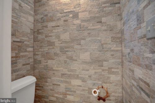 75 Diller Dr, Lees Cross Roads PA  17257-9709 exterior