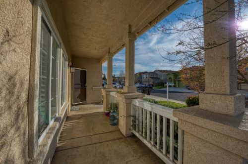 1108 Brookhaven Ln, Manteca CA  95337-8223 exterior