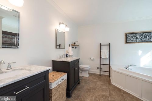 962 Marshall Dr, Pottstown PA  19465-7888 exterior