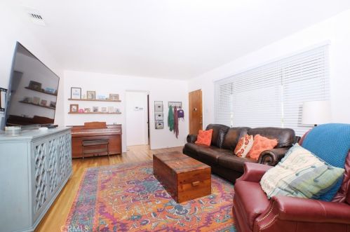 346 Algrove St, Covina, CA 91723-2608