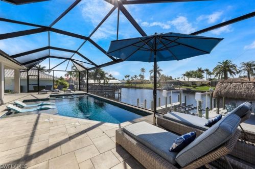 1720 43rd St, Cape Coral, FL 33904-7433