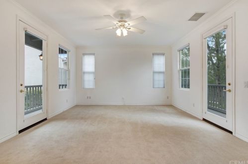 24613 Garland Dr, Santa Clarita CA  91355-4962 exterior