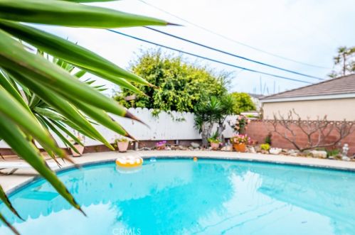 11842 Dorada Ave, Garden Grove CA  92840-5501 exterior