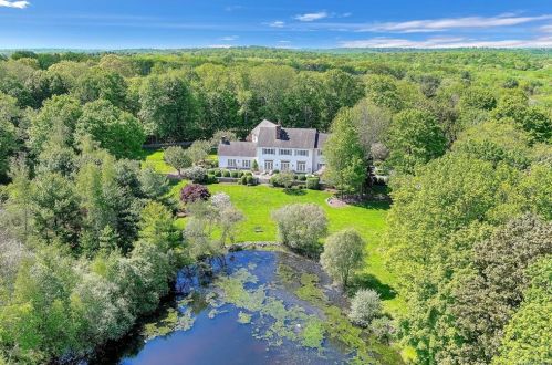 3 Waring Rd, Scotts Corners, NY 10576-2227