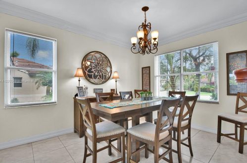 18856 23rd Pl, Hollywood FL  33029-5340 exterior