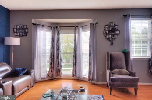 135 South Ave, Swedesboro NJ  08085-1686 exterior