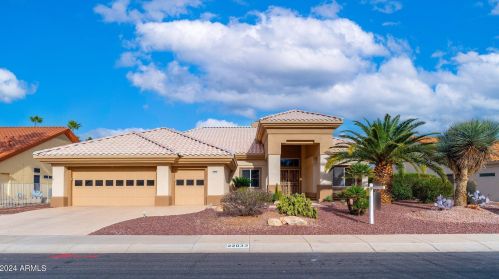 22033 Golf Club Dr, Sun City, AZ 85375-2077