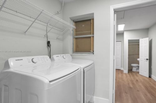 7720 35th St, Hollywood FL  33024-2213 exterior