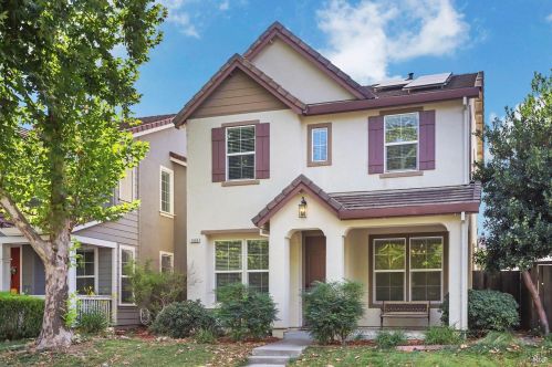 1325 Valley Glen Dr, Liberty Farms, CA 95620-4837