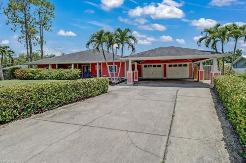 5600 Cynthia Ln, Naples, FL 34112-2309