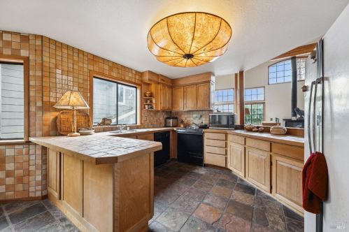 153 Incline Pl, Benicia CA  94510-2726 exterior