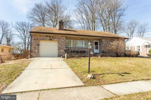 409 Brighton Ter, Holmes, PA 19043-1107