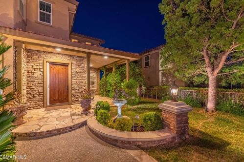 3824 Doheney Ct, Simi Valley CA  93063-0208 exterior