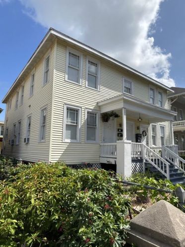 1810 Church St, Galveston, TX 77550-4824