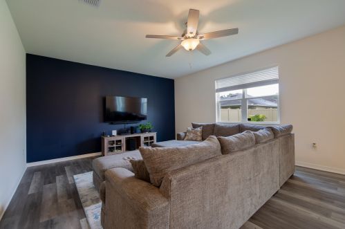 5930 Pine Trail Cir, Port Saint Lucie FL  34983 exterior