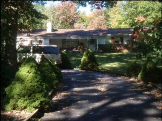 115 Brandywine Dr, Romansville, PA 19320-1027